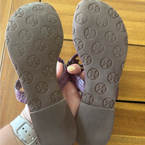 Tory Burch Purple Patent Leather Miller Sandal Size 6 - Picture 5 of 5